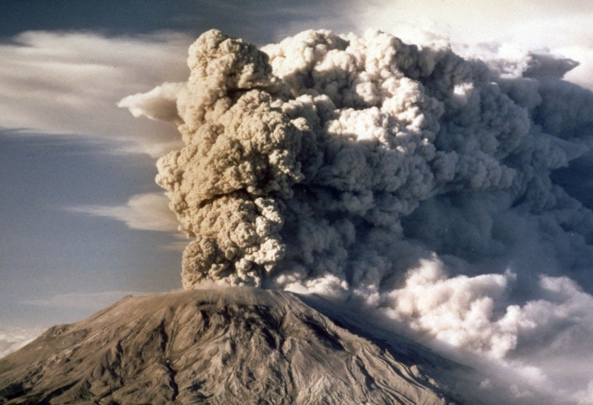 Top 5 ngọn núi lửa nguy hiểm nhất thế giới